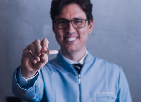 Cirurgia Estética da Face em Blumenau: A Importância de Escolher um Cirurgião Especialista